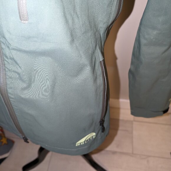 GoLite  Ready Set Go (RSG) Shell Jacket - Women's Size XS ( Green ) - Picture 5 of 6